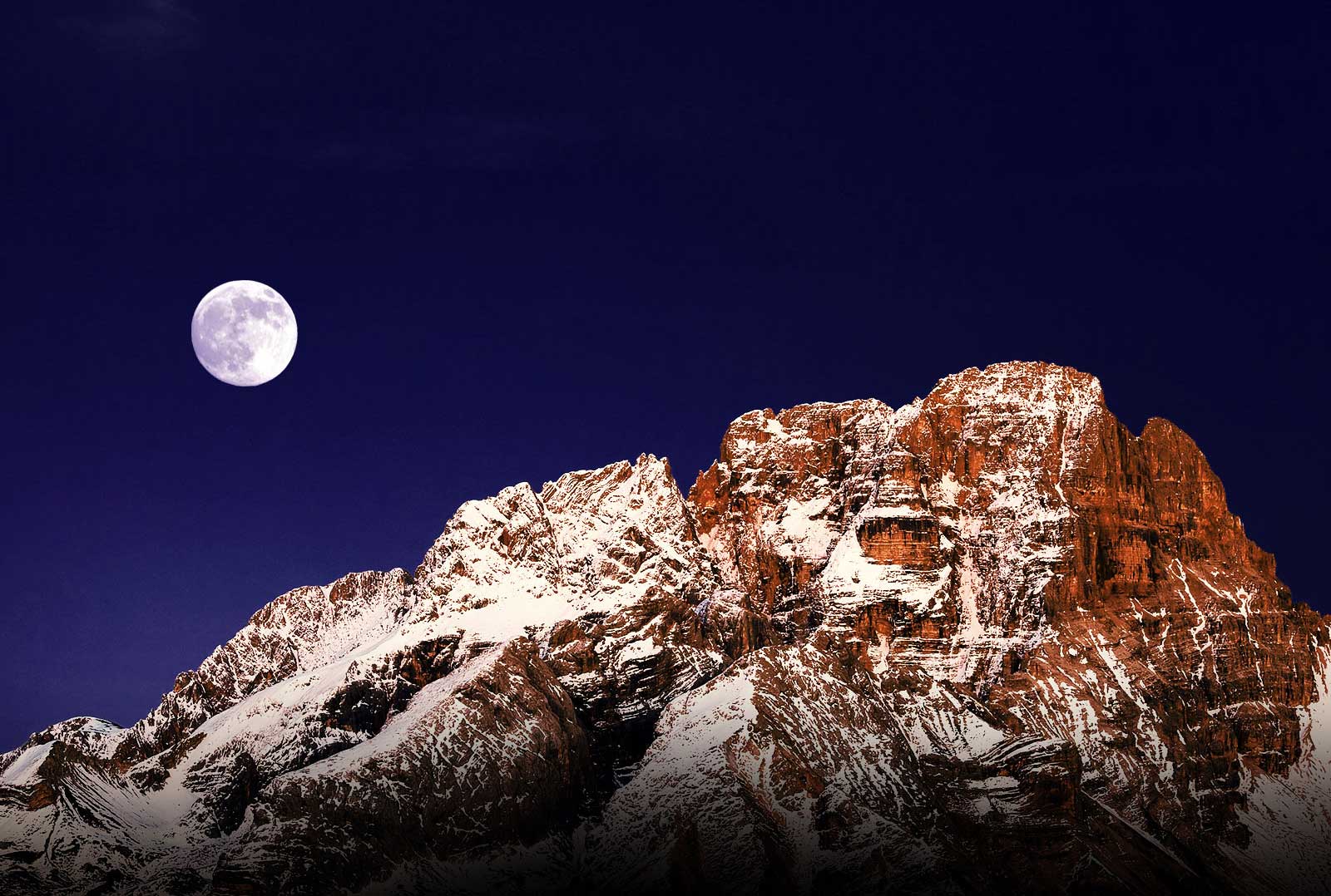 Crisp detailed image by Full Array Dimming1