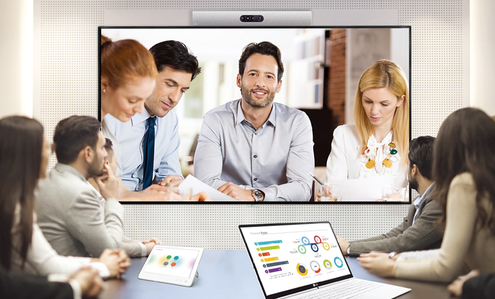 Compatible with Video Conference System.