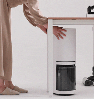 The LG dehumidifier's caster rotates 360 degrees and moves smoothly.