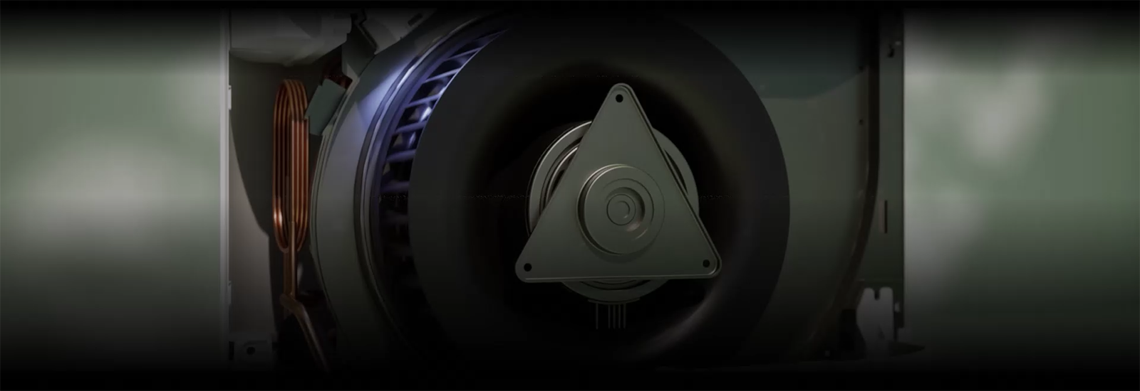 UVnano-treated airflow passes through fan blades, keeping the air clean