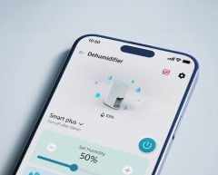 Receive push notifications through the LG ThinQ app when the water tank is full or humidity is high.