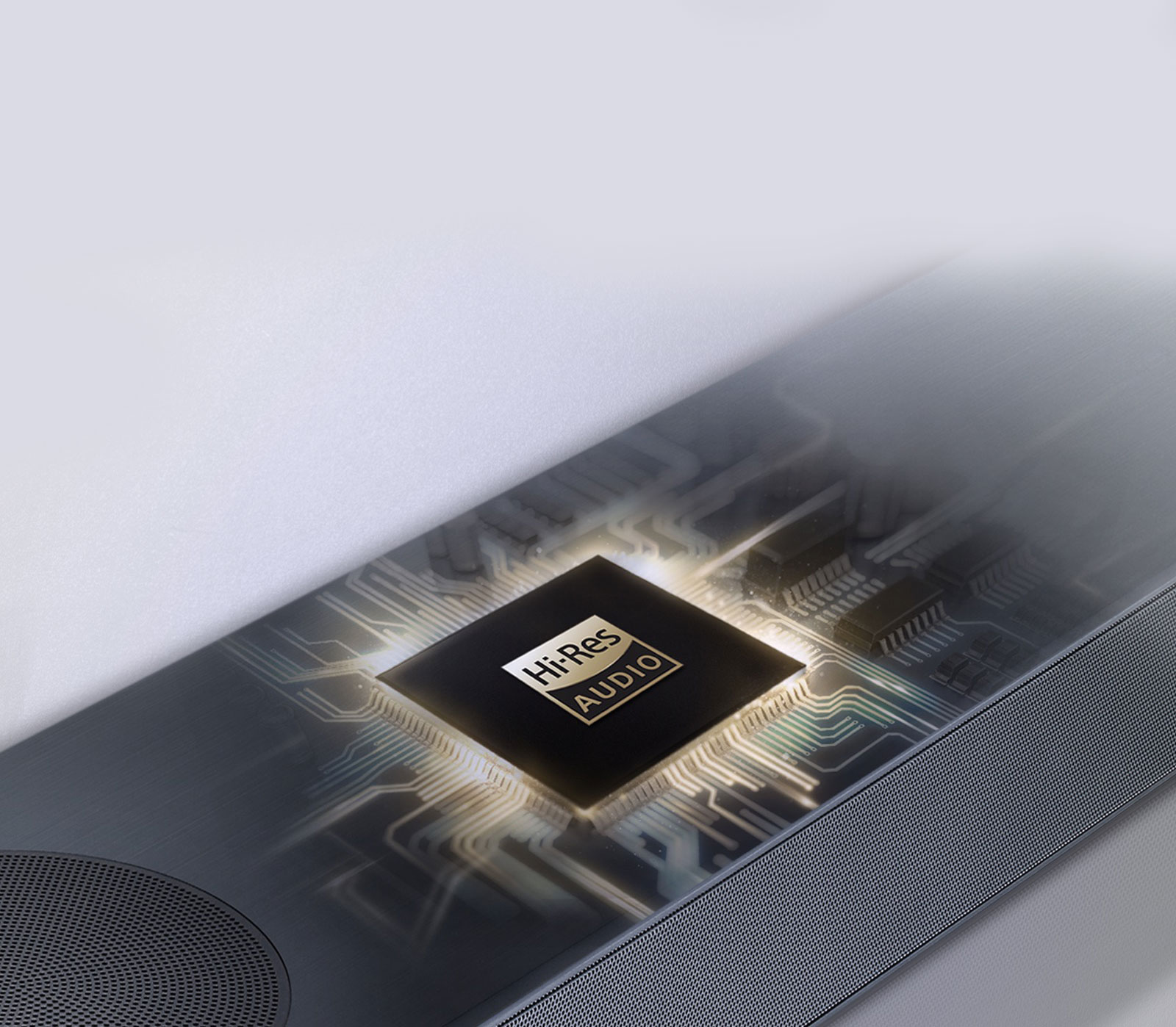 La technologie de traitement audio de pointe vous offre une qualité sonore qui surpasse les CD et qui vous permet d’apprécier une résolution audio époustouflante de 24 bits/192 kHz qui est on ne peut plus fidèle au son d’origine*.     Un son encore plus proche de la réalité