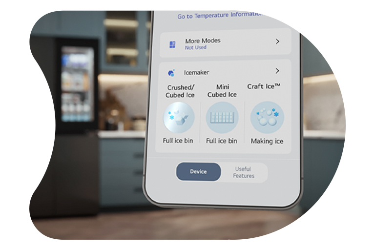 La glace dans le réfrigérateur est gérée sur un smartphone via l’application LG ThinQ.