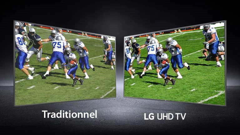 Image de joueurs jouant sur un terrain de football illustrée sur deux écrans. L’un est un écran conventionnel et l’autre un téléviseur UHD.