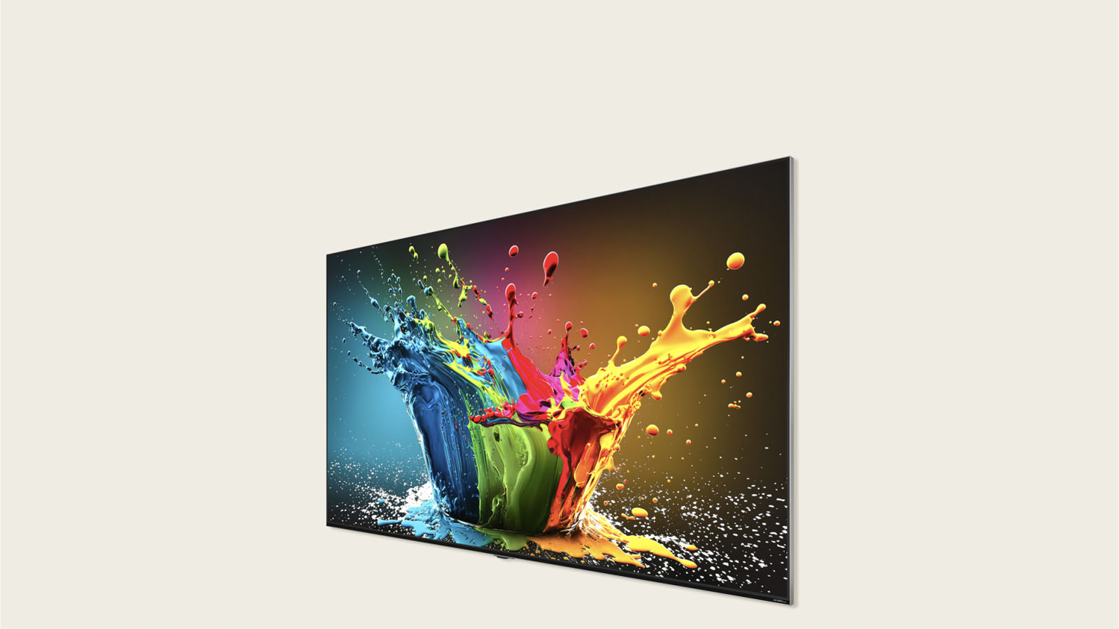 Écran LG QNED MiniLED QNED90 présentant une œuvre d'art colorée.