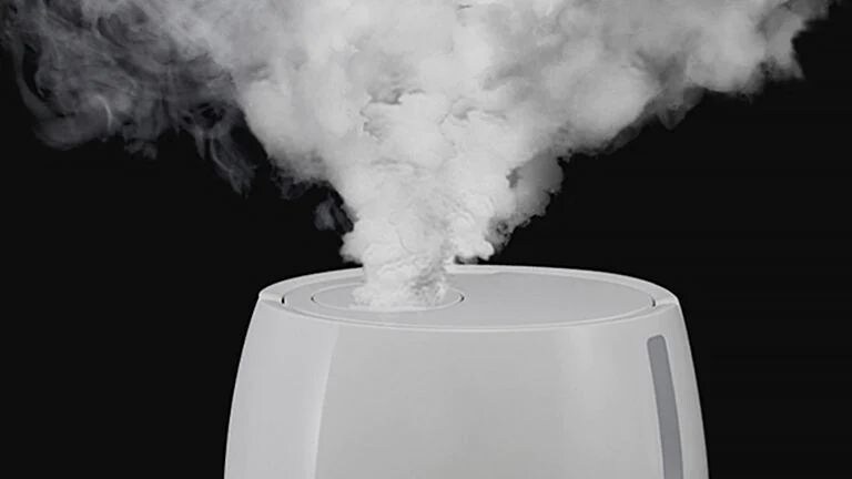 'Autre humidificateur émettant de la vapeur