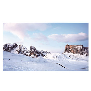 Mur vidéo IPS FHD au cadre uniforme de 0,44 mm, Série SVH7F de 55 pouces avec SoC intégré et plate-forme webOS smart signage, réduction du vide d’image et étalonnage intelligent1