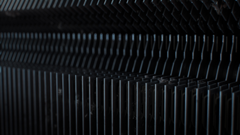 Le climatiseur LG avec Freeze Cleaning congèle, fond et sèche pour éliminer la saleté et les germes en profondeur.