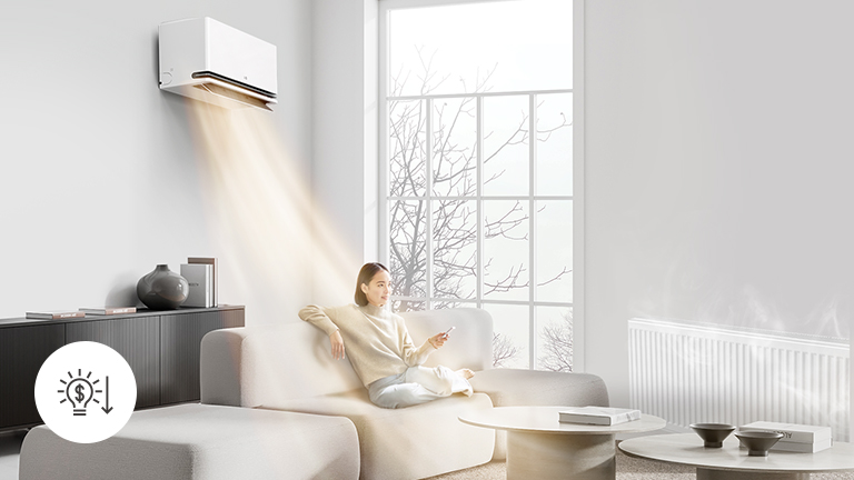 Femme détendue avec climatiseur pompe à chaleur et chauffage, icône d’économie de coûts en coin.