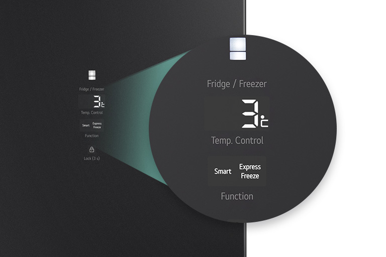 Écran tactile du réfrigérateur affichant les commandes de température et de fonction pour un fonctionnement simple et intuitif