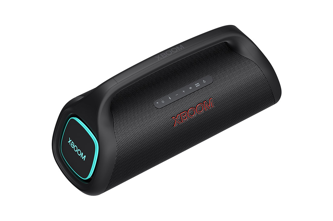 LG XBOOM Go XG9 – Enceinte Bluetooth étanche à l’eau et à la poussière | Jusqu’à 24h d’autonomie | Adaptée aux usages en extérieur, festifs, et aux voyages | Bluetooth 5.1 | Basses rugissantes, Diagonal 30 degree view with the left side forward, blue lighting is on, XG9QBK, thumbnail 5