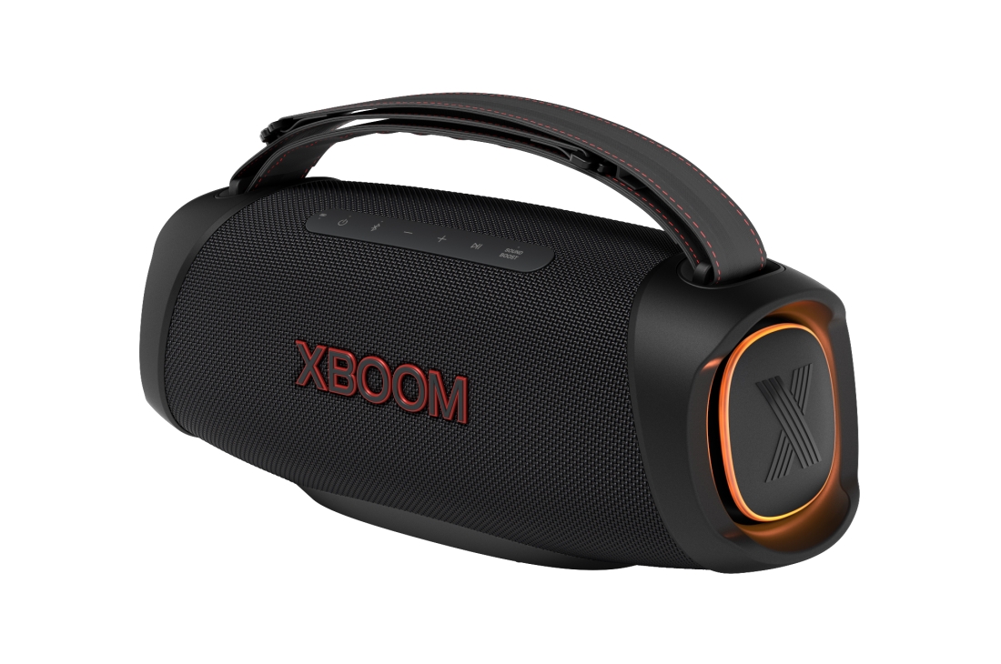 LG XBOOM Go XG8T Système Audio | 120W | Woofer de 8 pouces | Sound Boost | Light Studio | IP67, Vue diagonale à 30 degrés avec le côté droit vers l’avant. Un éclairage orange allumé., XG8T, thumbnail 4