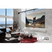LG Véritable téléviseur OLED LG SIGNATURE M4 97 pouces sans fil avec transfert audio et vidéo 4K 120 Hz , Un boîtier Zero Connect devant un LG SIGNATURE OLED M4, et un signal Wi-Fi rouge et un faisceau rouge émettant en direction du téléviseur. Le téléviseur affiche une ballerine dansant en solo sur scène, OLED97M46LA, thumbnail 14