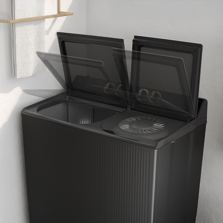 Machine à laver à chargement par le haut avec couvercle à fermeture douce présenté par étapes, illustrant une charnière silencieuse qui réduit le bruit et le risque de pincement des doigts.