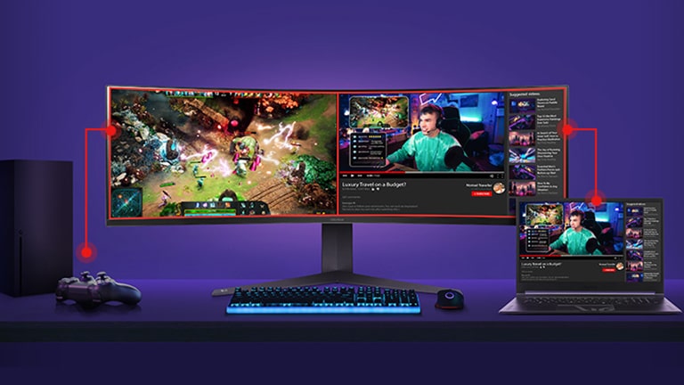 El monitor está conectado a una consola y un PC portátil, y muestra cada pantalla simultáneamente.