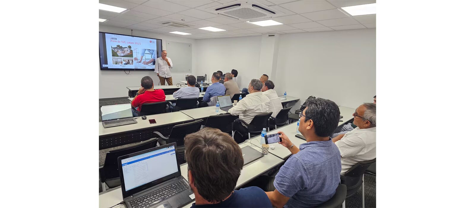 Reforzando la Filosofía Ahead of the Expected