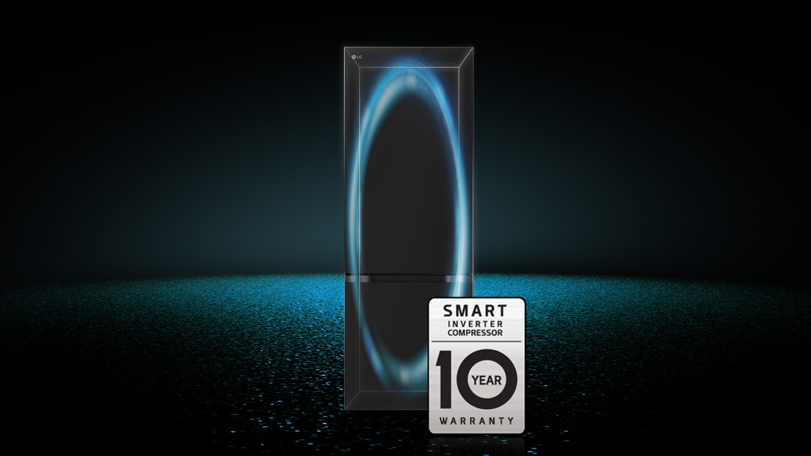 El aire frío gira dentro de un Bottom Freezer LG. Al lado, el logotipo de 10 años de garantía del compresor Smart inverter