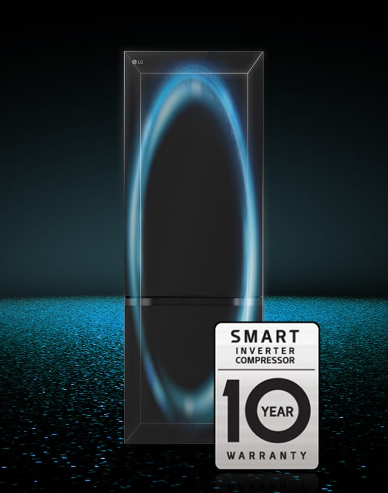 El aire frío gira dentro de un Bottom Freezer LG. Al lado, el logotipo de 10 años de garantía del compresor Smart inverter