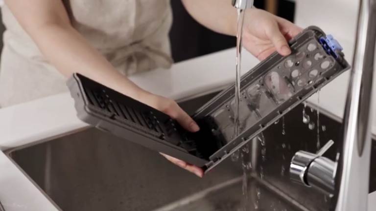 Vídeo sobre cómo desmontar y limpiar el filtro