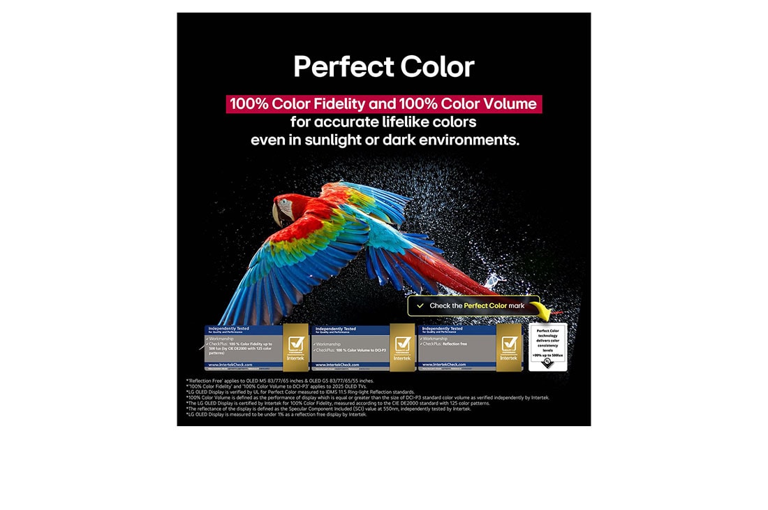 LG TV LG OLED AI 65'' | Procesador Alpha 11 AI Gen 2, Living room space with a wall-mounted LG OLED TV. On the TV is a mountain range against a dark evening sky filled with stars. This scene is split in half to show how Perfart Black delivers true black , OLED65G5PSA, thumbnail 8