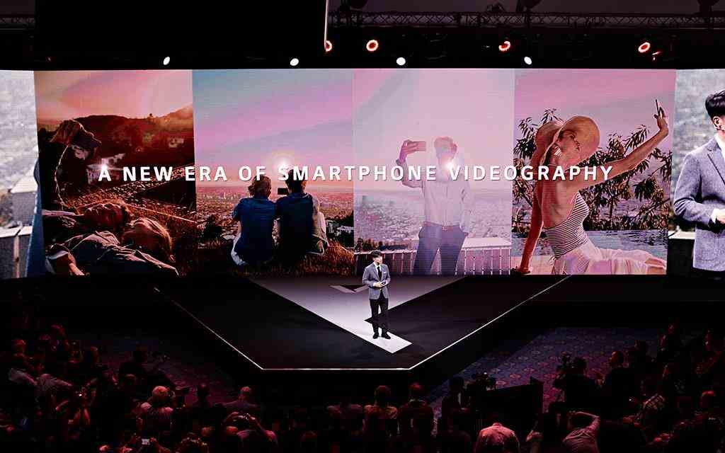 A photography of lg v30 unveiling event in berlin IFA 2017
