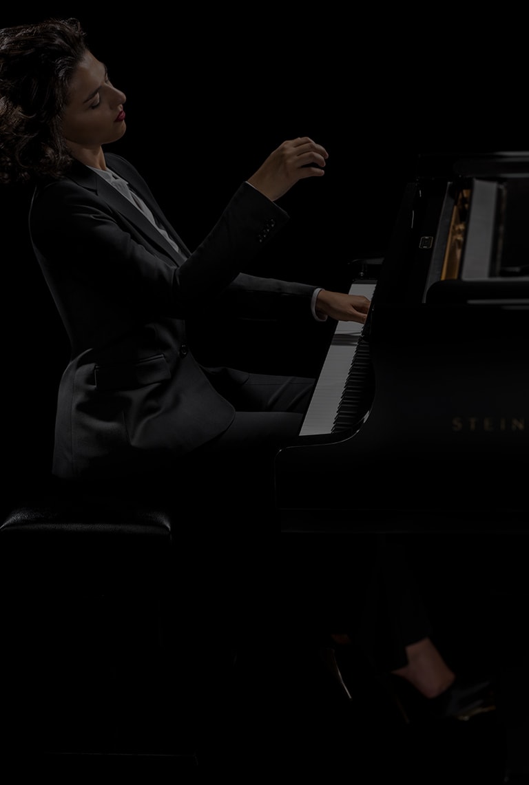 As Artist in Residence at the Rheingau Musik Festival 2021, the Georgian-French pianist Khatia Buniatishvili will present her skills at four concerts