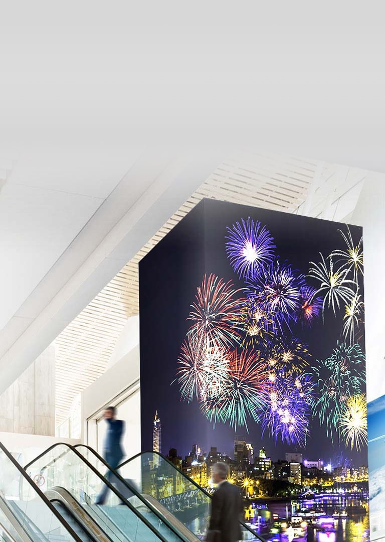 ID_LED-Signage_hero_01_M03_m_1520988364870