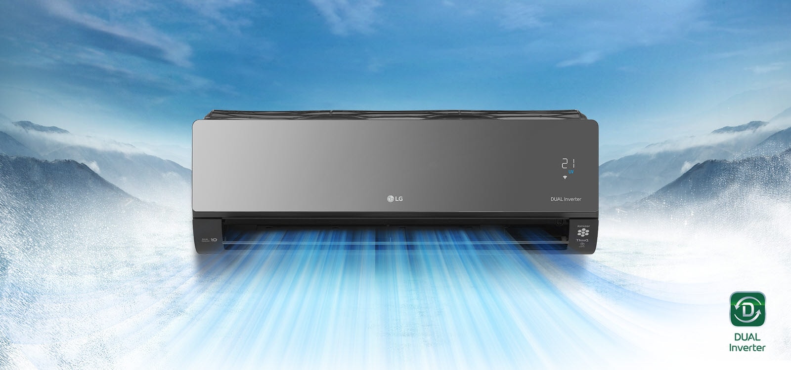 L’arrière-plan présente un paysage de montagne enneigée. La vue de face du climatiseur est au premier plan et de l’air s’échappe de l’appareil. Le logo de LG se trouve au centre de l’appareil, tandis que les logos Dual Inverter, ThinQ et le celui de la Garantie 10 ans Dual Inverter sont visibles sur les côtés de la façade. Le panneau indiquant la qualité de l’air est allumé en vert sur le côté droit. Le logo Dual Inverter se trouve dans le coin inférieur droit de la vidéo.