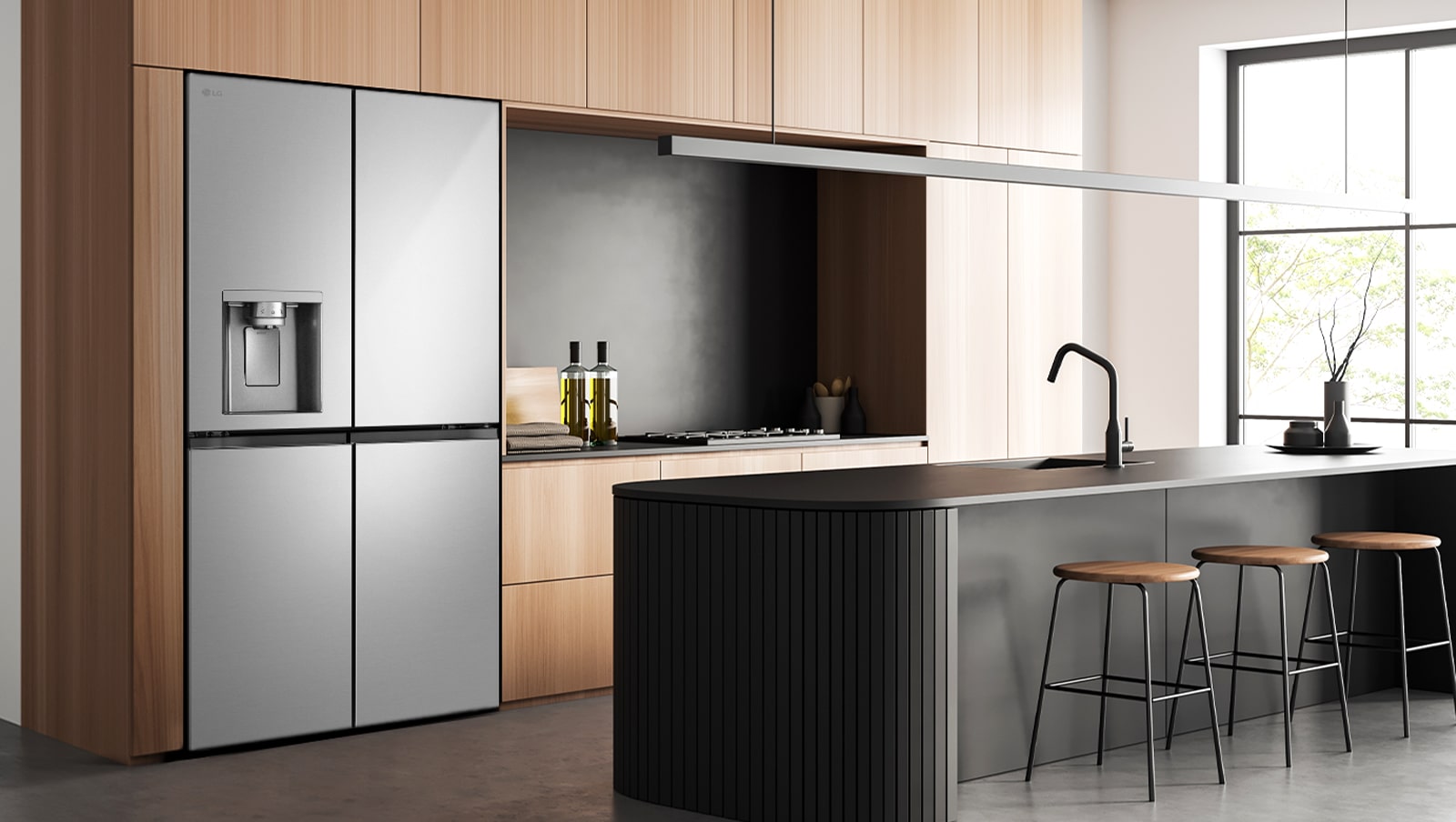 Intérieur de cuisine moderne avec le réfrigérateur InstaView.