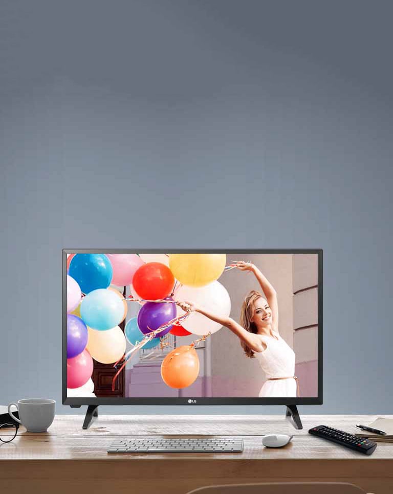 Profitez d'une télévision et d'un moniteur