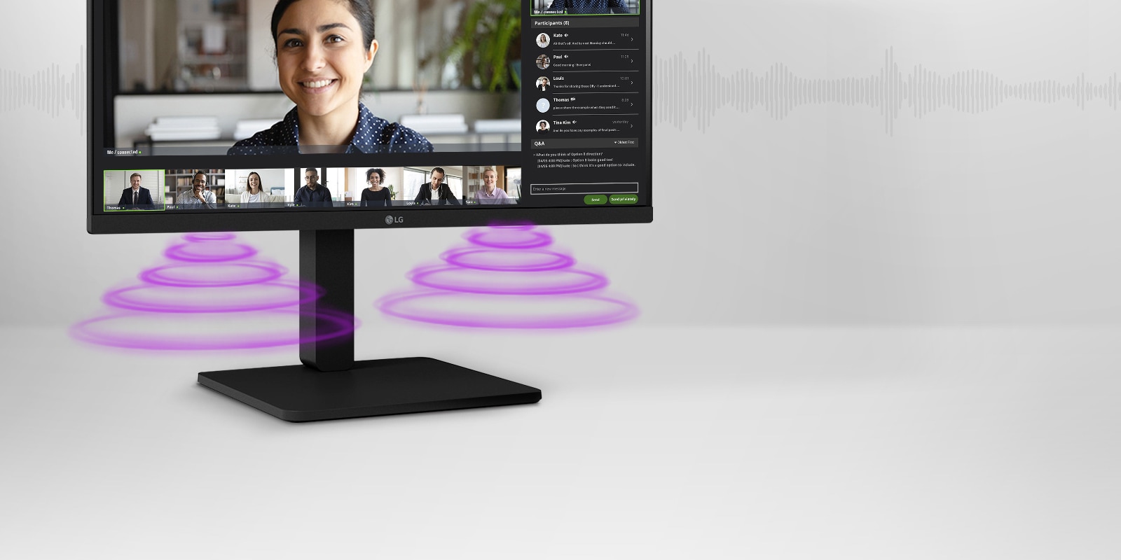 Vue latérale montrant une scène de vidéoconférence sur le moniteur.