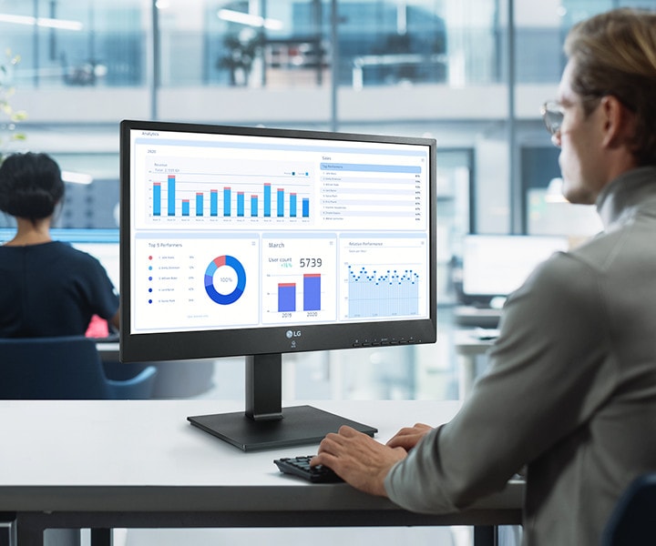 Le 24CR661N avec RFID à deux bandes offre une solution polyvalente pour de nombreux lieux de travail où la sécurité est primordiale, comme les hôpitaux, les bureaux et les usines.