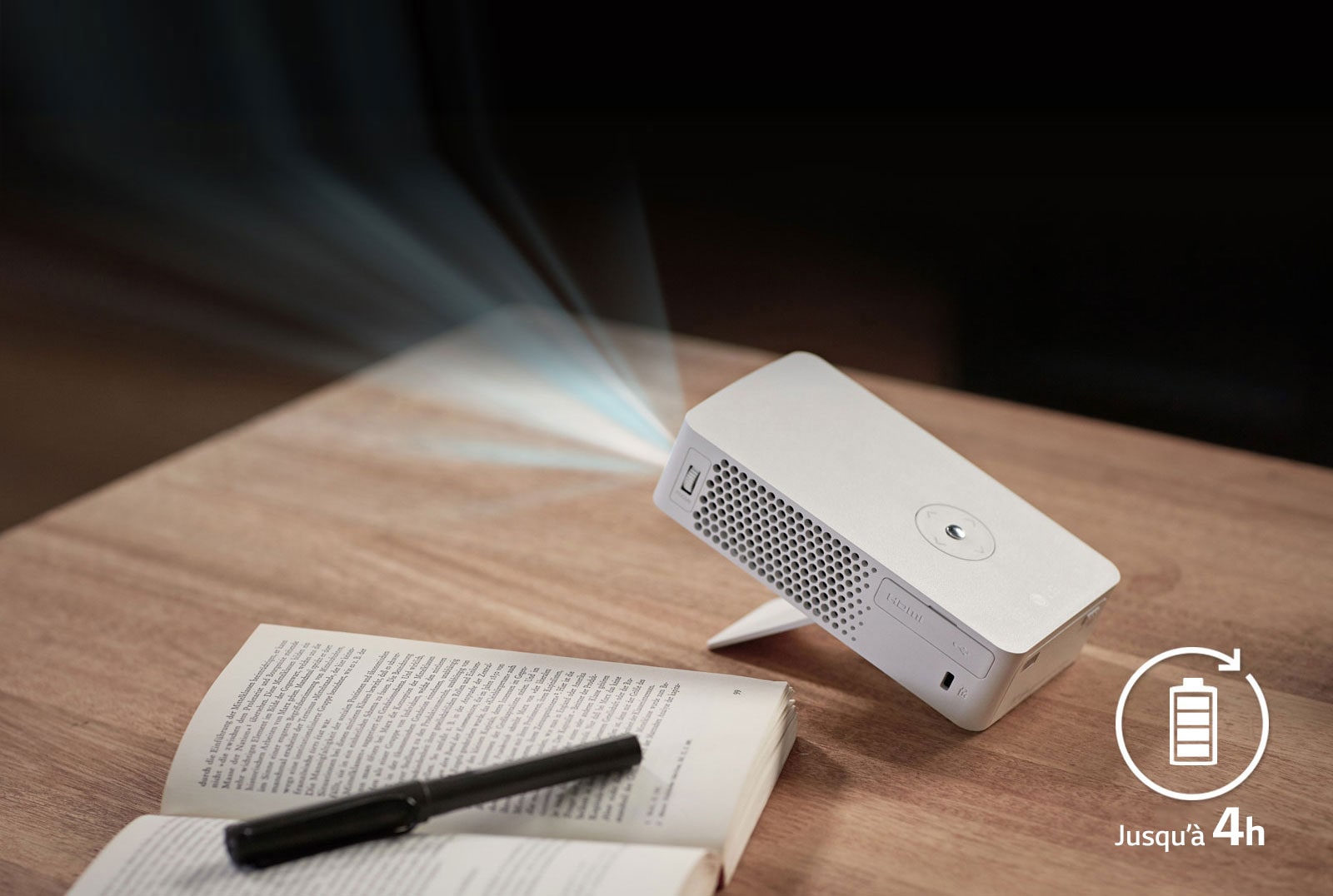 Batterie intégrée avec une autonomie de 4 heures.1