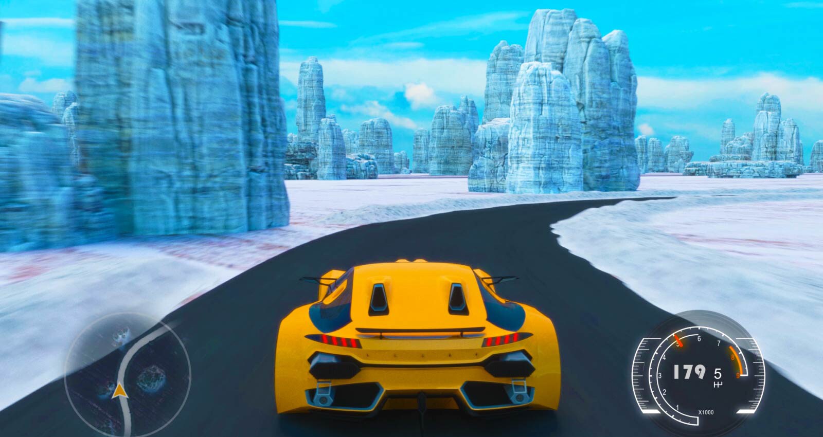 Une scène montre un jeu de course sur un écran de téléviseur (lire la vidéo).