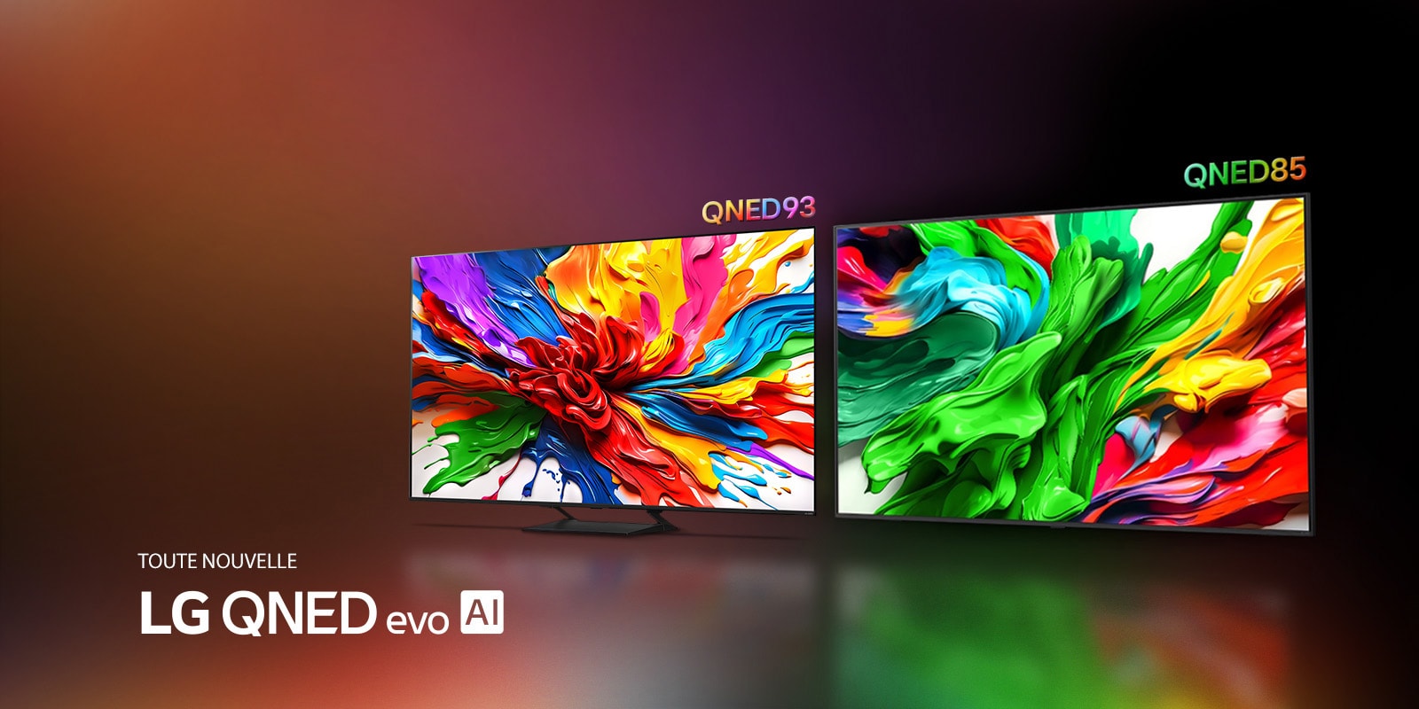Les TVs LG QNED92 et LG QNED85 sont côte à côte. Des œuvres d’art colorées mettant en valeur la nouvelle technologie de reproduction des couleurs éclatantes et dynamiques de LG QNED sont affichées sur leurs écrans. Le logo TOUTE NOUVELLE LG QNED evo AI est également présent.