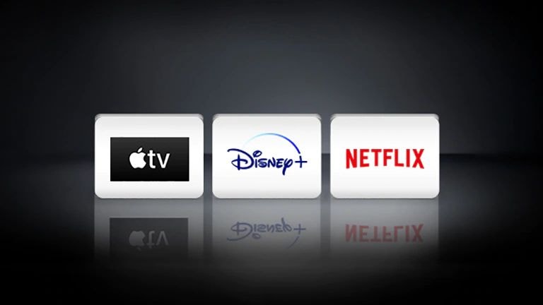 Le logo Netflix, le logo Disney+, le logo Apple TV sont disposés sur un arrière-plan noir.