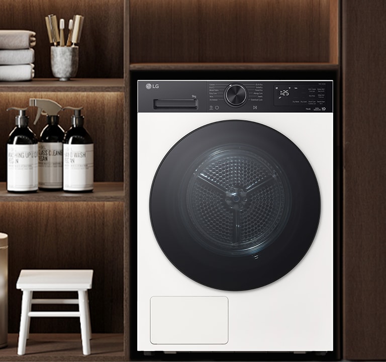 Image montrant la vue avant du sèche-linge LG dans un cadre intérieur haut de gamme