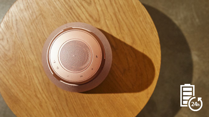 Image de la vue de dessus du XBOOM 360 XO3, expliquant le temps de lecture optimal&nbsp;: jusqu’à 24&nbsp;heures.