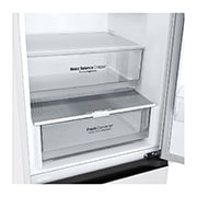 LG Réfrigérateur combiné GBV3100CSW | Capacité 344L | DoorCooling+™ , Perspective de gauche, ouvert, GBV3100CSW, thumbnail 11