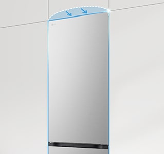 Réfrigérateur Flat Door intégré dans les armoires de la cuisine, ce qui contribue à l’aspect homogène.