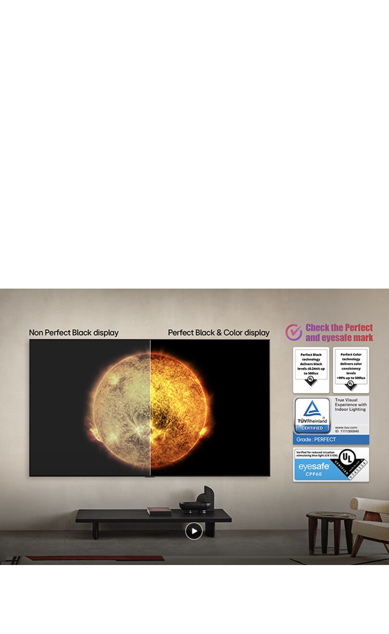 LG OLED TV montrant une comparaison visuelle entre un écran avec Couleur et Noir parfaits et un écran sans. Un côté est étiqueté Écran non Noir parfait, l’autre côté est étiqueté Noir parfait et Couleur parfaite. Les certifications UL, TÜV et eyesafe sont visibles avec un texte invitant à vérifier les marques.