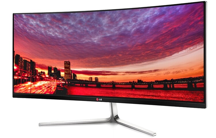LG La légère courbure de l'écran permet d'avoir une distance égale entre les yeux et n'importe quel point de l'écran, fournissant la plus naturelle des sensations, en immersion totale dans l'image., 29UC97-S, thumbnail 2