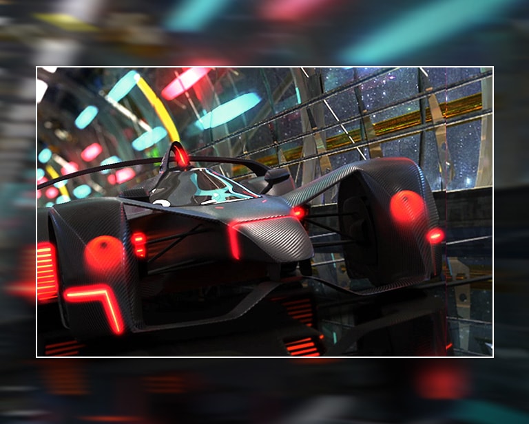 Une voiture de course dans un jeu sans flou ni image fantôme