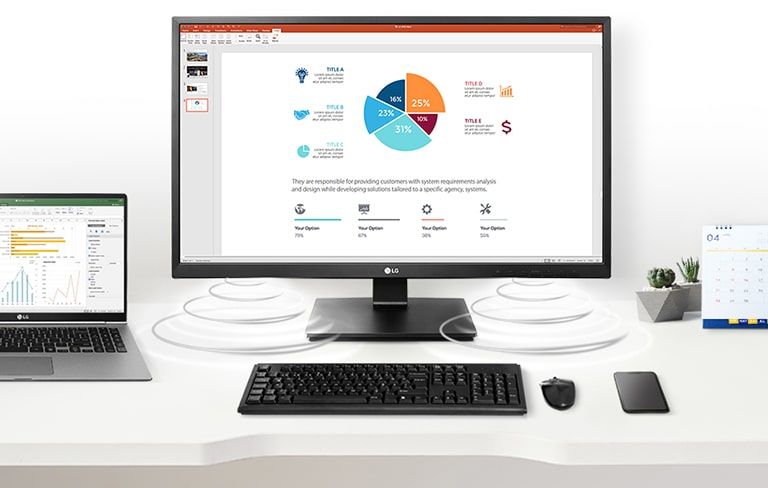 Un bureau peu encombré avec de la place supplémentaire grâce à l’absence de câbles pour haut-parleurs externes.