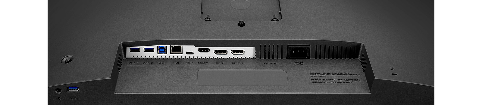 Ce moniteur dispose de ports USB de Type-C™, DisplayPort, HDMI, RJ45 (Ethernet) et USB (1Up/3Down) et d’un port de sortie pour écouteurs.