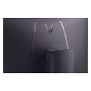 LG Moniteur pour jeu LG UltraGear™ GX8 OLED 4K UHD 32'' | 32GX850A avec Dual-Mode, 0.03ms (GtG), DisplayHDR True Black 400, panneau à reflet, vue arrière en gros plan du support, 32GX850A-B, thumbnail 13