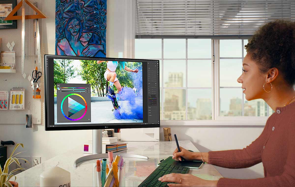 Scène du photographe avec le 27UQ850.