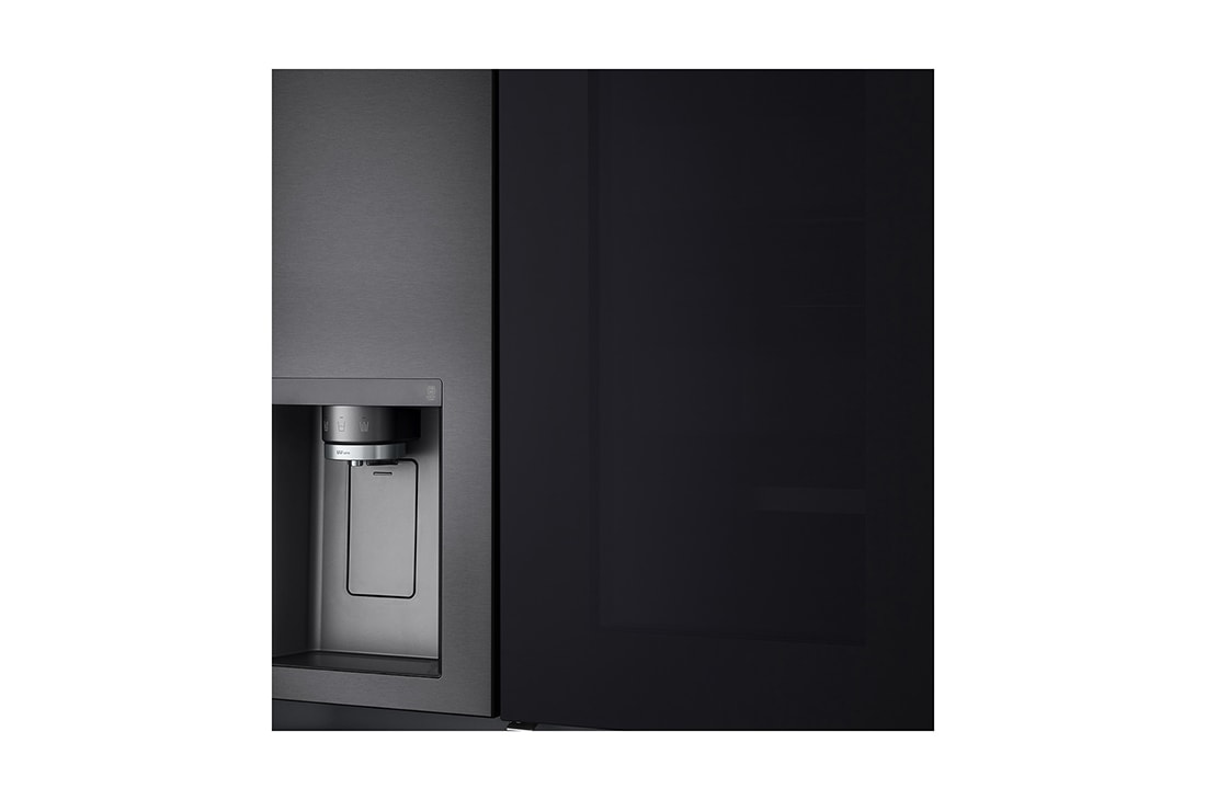 LG 635L capacité | InstaView™ Door-in-Door™ | DoorCooling+™ | Distributeur d'eau et de glaçons avec UVnano™ | Total No Frost | Compresseur Linéare Inverter , vue du bouton caché, GSXV90MCAE, thumbnail 5