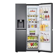 LG 635L capacité | Door-in-Door™ | DoorCooling+™ | Distributeur d'eau et de glaçons avec UVnano™ | Total No Frost |Compresseur Linéare Inverter , vue de face de droite du réfrigérateur ouvert sur les aliments, GSJV90MCAE, thumbnail 2