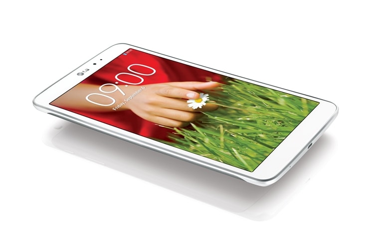 LG Vos images comme sur un grand écran grâce à la dalle IPS Full HD, garantissant une image nette et claire. L’écran est assez grand pour que vous puissiez en profiter seul ou le regarder à deux. C’est parce qu’elle suscite l’intérêt de tous qu’il vous la faut. Écran IPS Full HD de 8,3 pouces., V500 G Pad 8.3, thumbnail 4